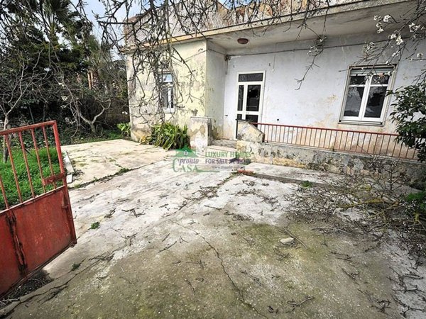 casa indipendente in vendita a Ragusa in zona Punta Braccetto