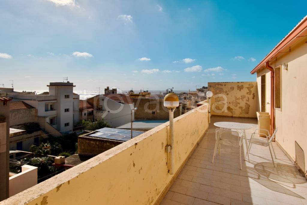 appartamento in vendita a Ragusa in zona Marina