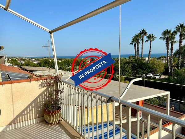 appartamento in vendita a Ragusa in zona Marina