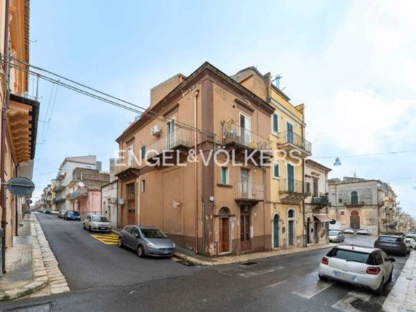 casa semindipendente in vendita a Ragusa in zona Ragusa Centro