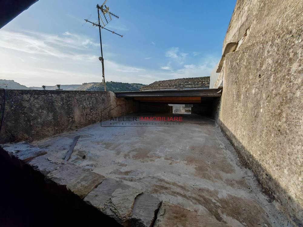 casa indipendente in vendita a Ragusa in zona Ibla