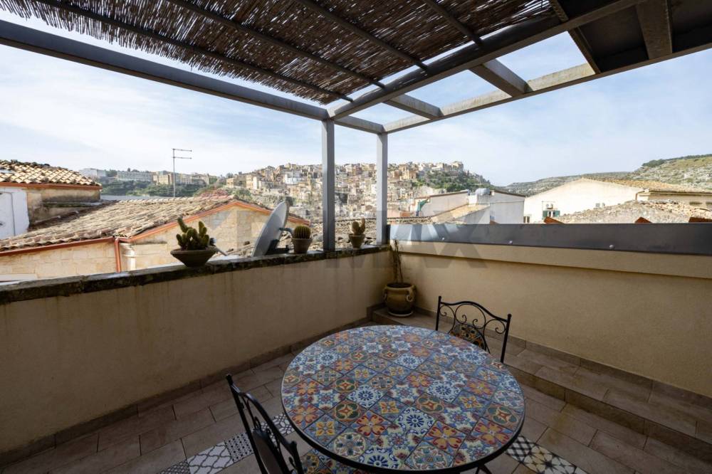 negozio in vendita a Ragusa in zona Ibla