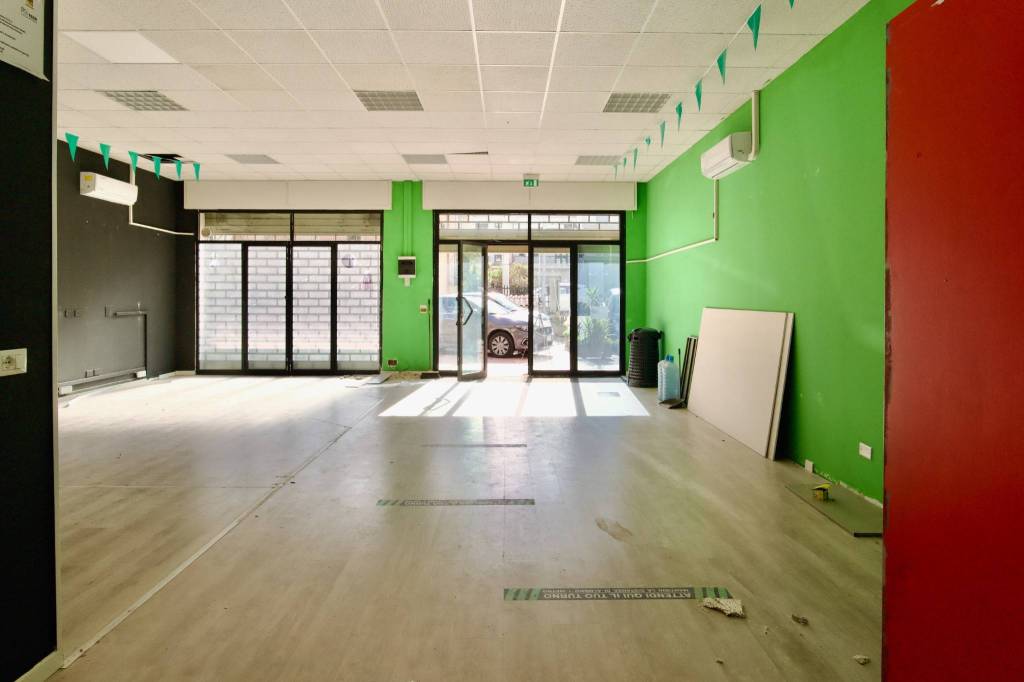 negozio in vendita a Ragusa