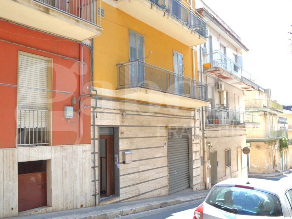 appartamento in vendita a Ragusa in zona Ragusa Centro