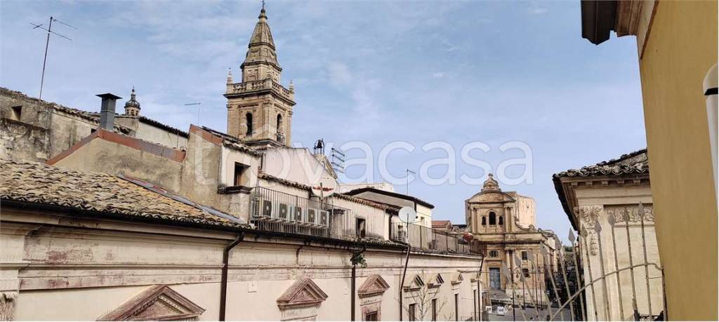 appartamento in vendita a Ragusa in zona Ragusa Centro