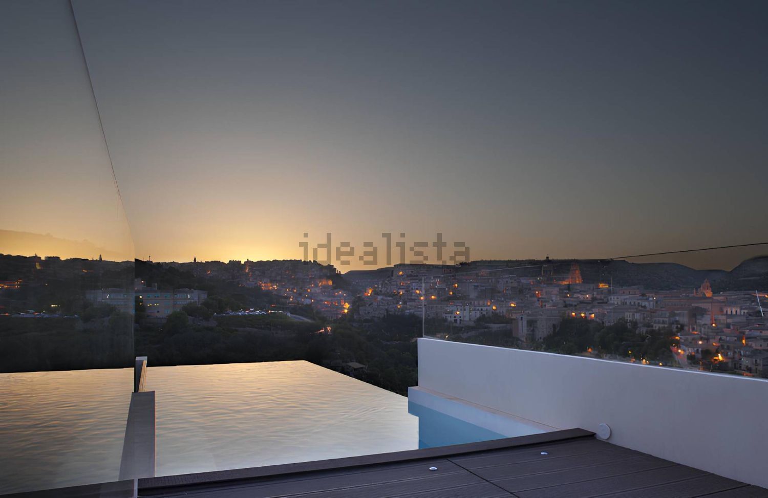 casa indipendente in vendita a Ragusa in zona Ibla