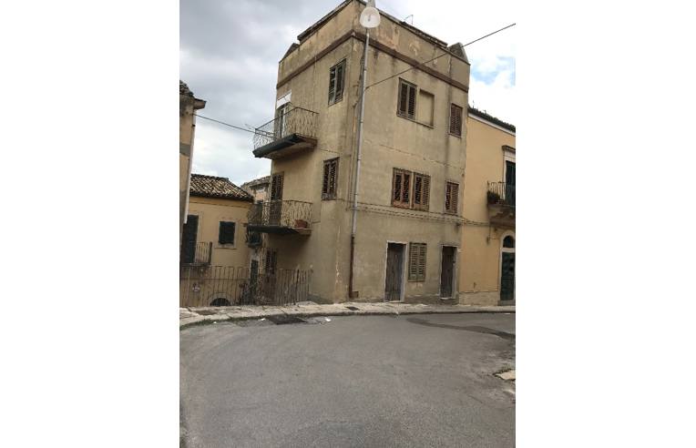 appartamento in vendita a Ragusa in zona Ibla