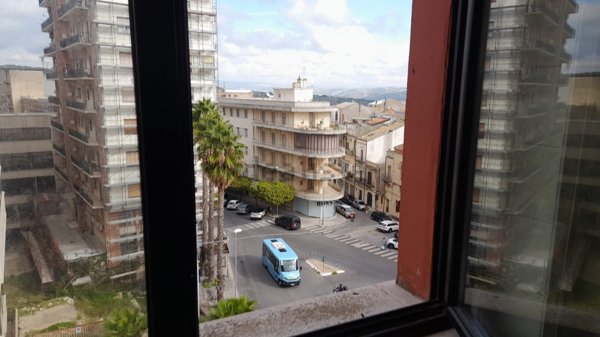 appartamento in vendita a Ragusa in zona Ragusa Centro