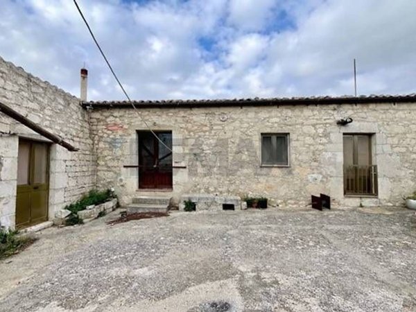 casale in vendita a Ragusa in zona Ibla