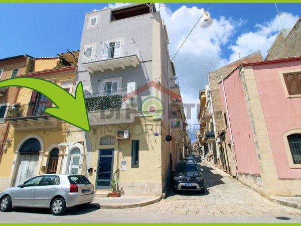 appartamento in vendita a Ragusa in zona Ibla