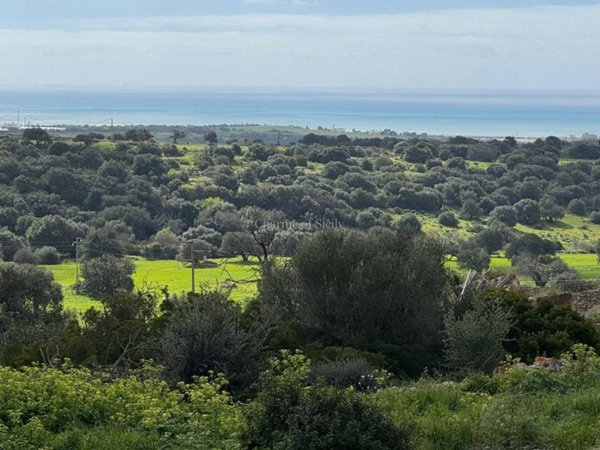 terreno edificabile in vendita a Ragusa in zona Marina