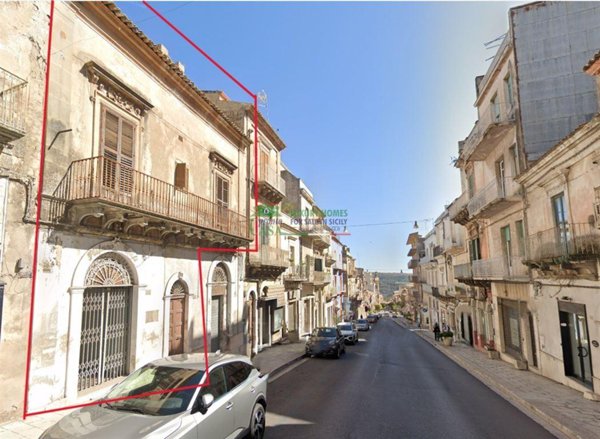 casa semindipendente in vendita a Ragusa in zona Ragusa Centro
