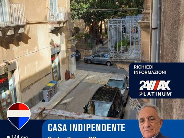 casa indipendente in vendita a Ragusa in zona Ibla