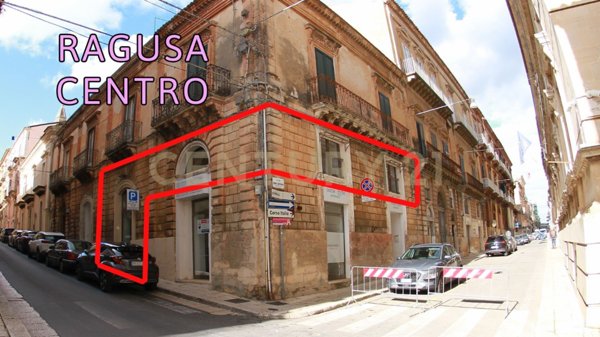appartamento in vendita a Ragusa in zona Ragusa Centro