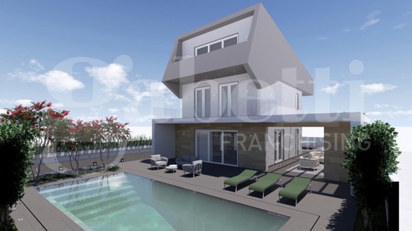 casa indipendente in vendita a Ragusa in zona Marina