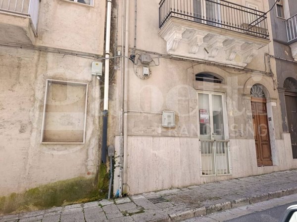 casa indipendente in vendita a Ragusa in zona Ragusa Centro