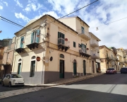 casa indipendente in vendita a Ragusa in zona Ragusa Centro