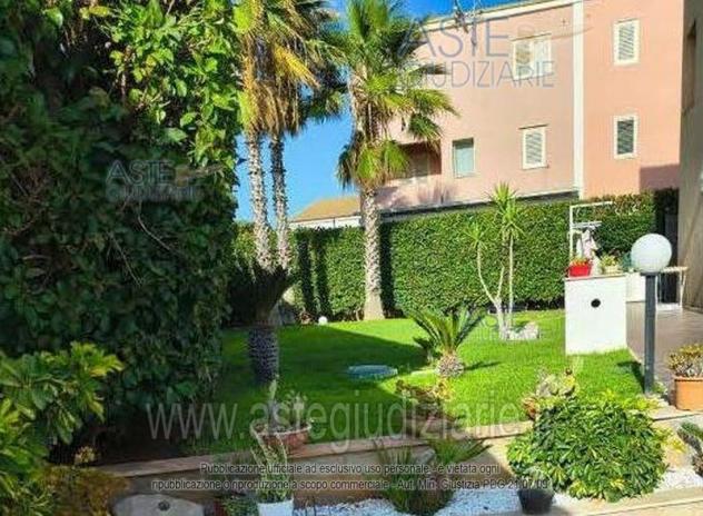 casa indipendente in vendita a Ragusa in zona Marina