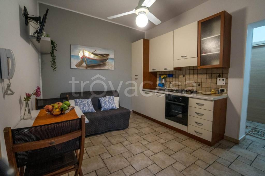 appartamento in vendita a Ragusa in zona Marina