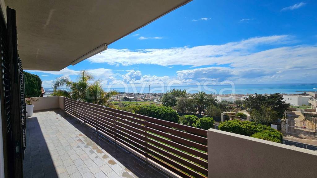 casa indipendente in vendita a Ragusa in zona Marina