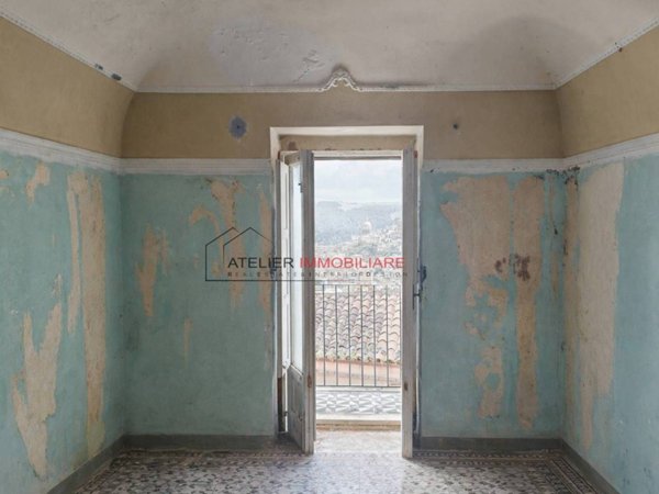 casa indipendente in vendita a Ragusa in zona Ibla
