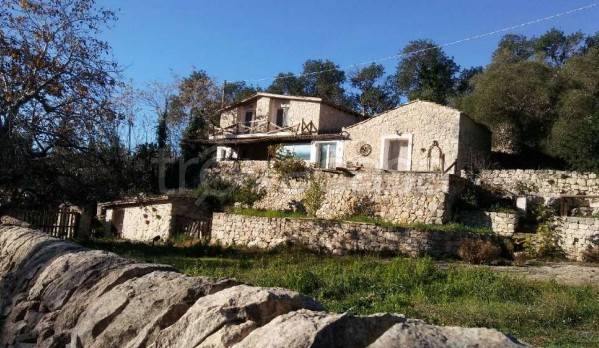 casa indipendente in vendita a Ragusa in zona San Giacomo / Bellocozzo