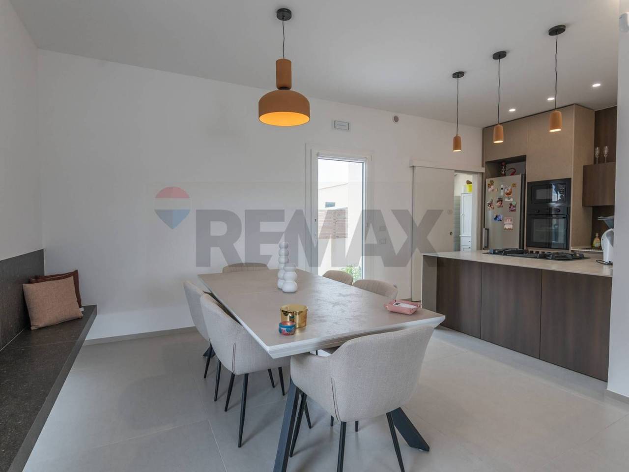 casa indipendente in vendita a Ragusa in zona Marina