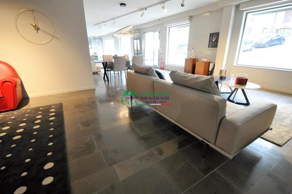 casa indipendente in vendita a Ragusa