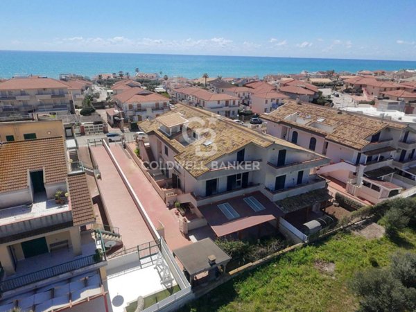 appartamento in vendita a Ragusa in zona Marina