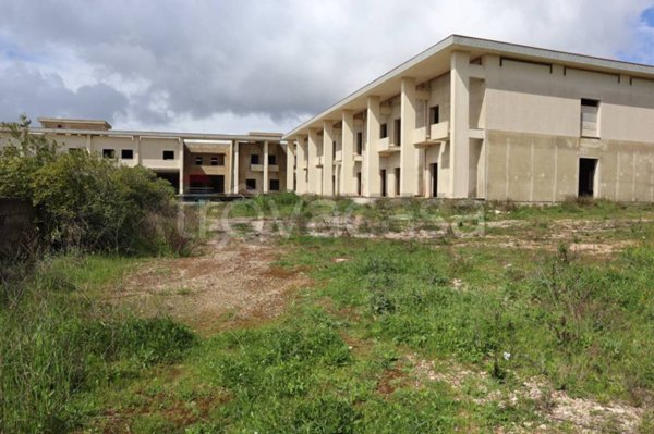 negozio in vendita a Ragusa in zona Ragusa Centro