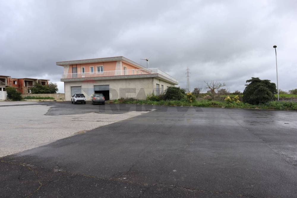 casa indipendente in vendita a Ragusa