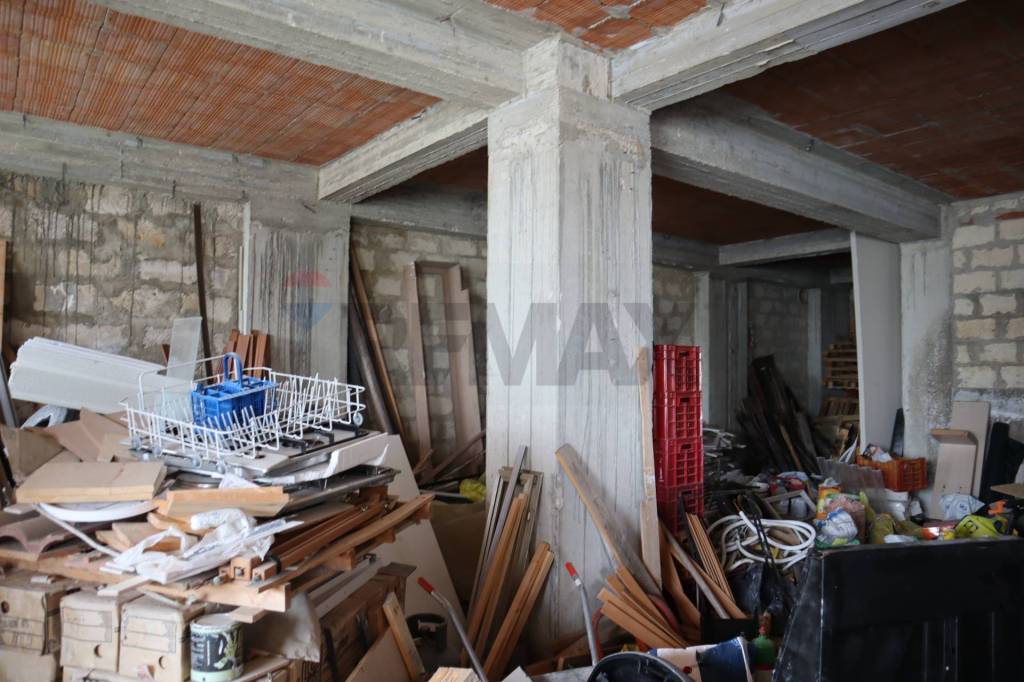 negozio in vendita a Ragusa in zona Ragusa Centro