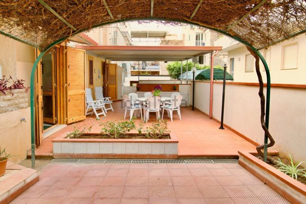 appartamento in vendita a Ragusa in zona Marina