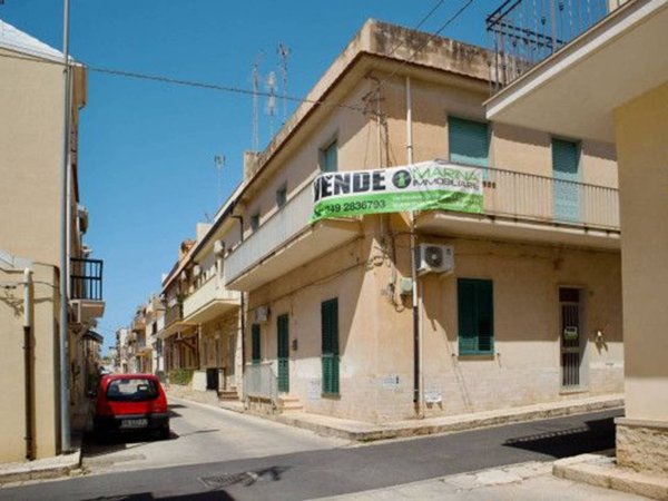 casa indipendente in vendita a Ragusa in zona Marina