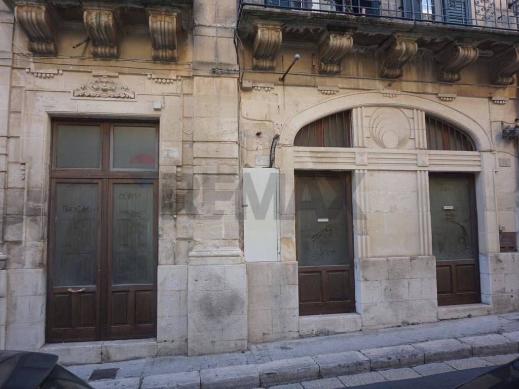 negozio in vendita a Ragusa in zona Ibla