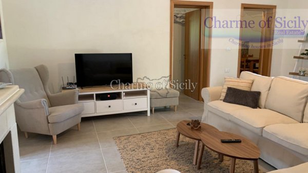 casa indipendente in vendita a Ragusa in zona San Giacomo / Bellocozzo