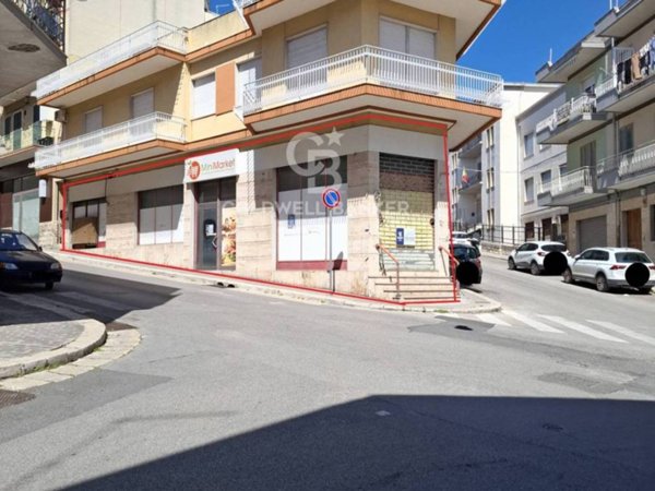 negozio in vendita a Ragusa in zona Ibla