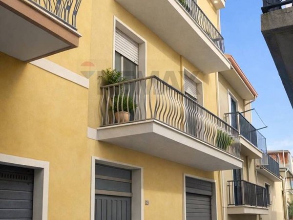 casa indipendente in vendita a Ragusa in zona Ibla