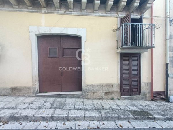 casa indipendente in vendita a Ragusa in zona Ibla