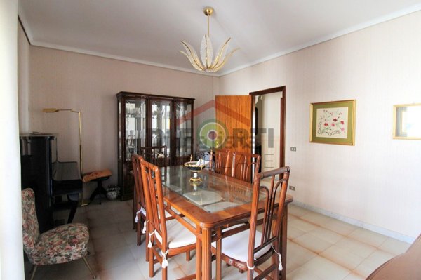 casa indipendente in vendita a Ragusa