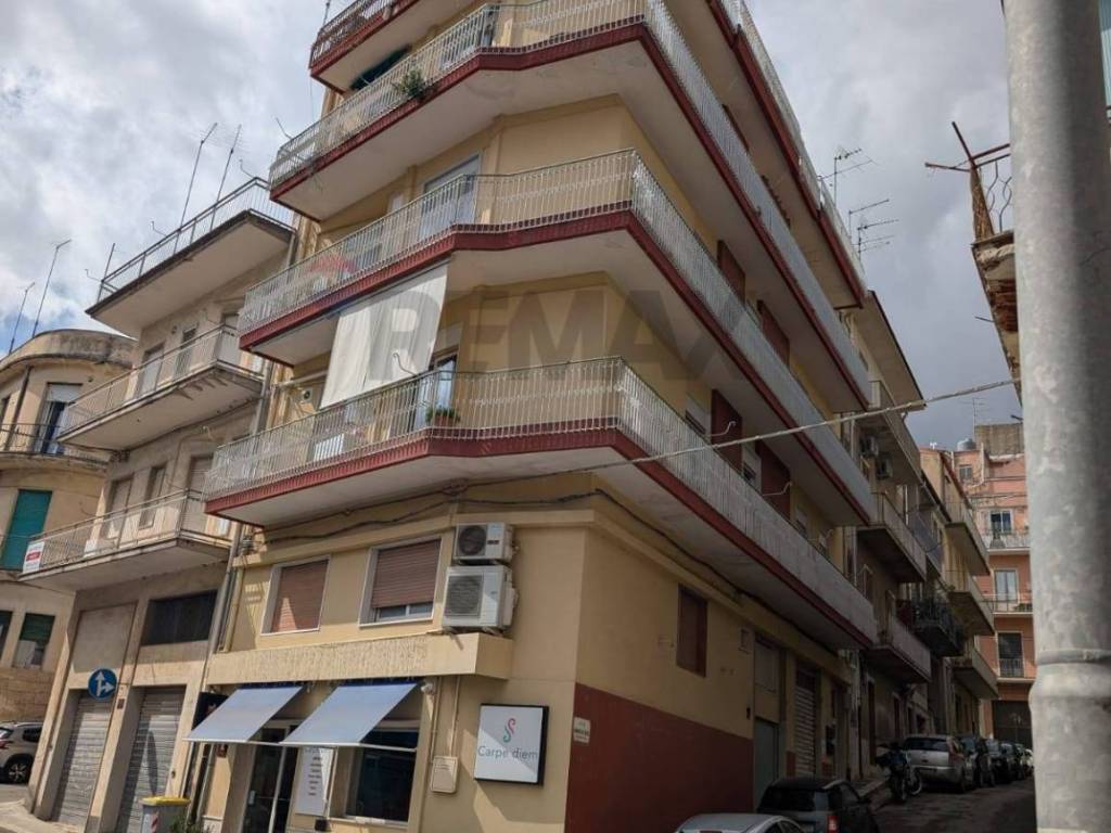appartamento in vendita a Ragusa in zona Ragusa Centro