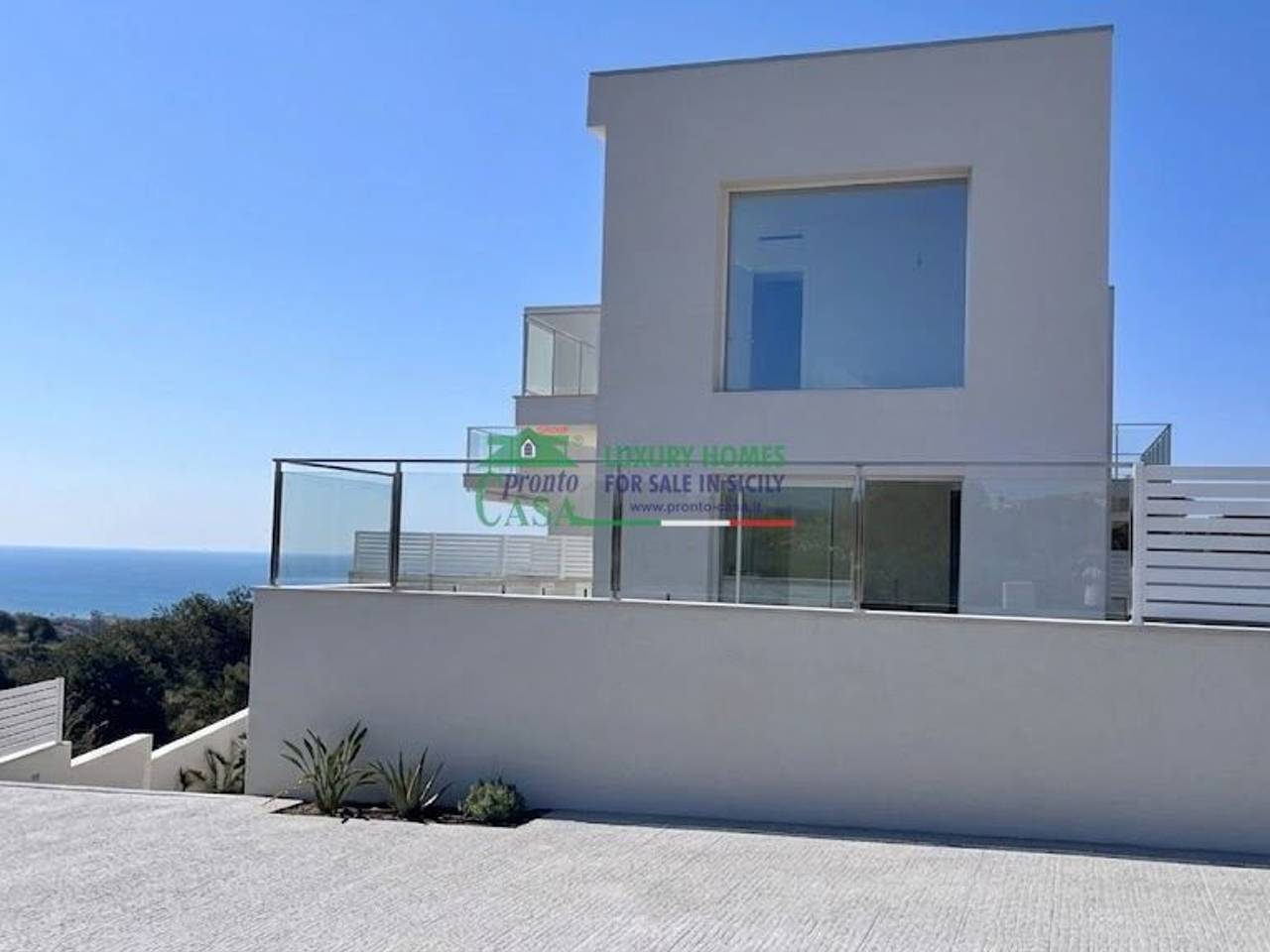 casa indipendente in vendita a Ragusa in zona Marina