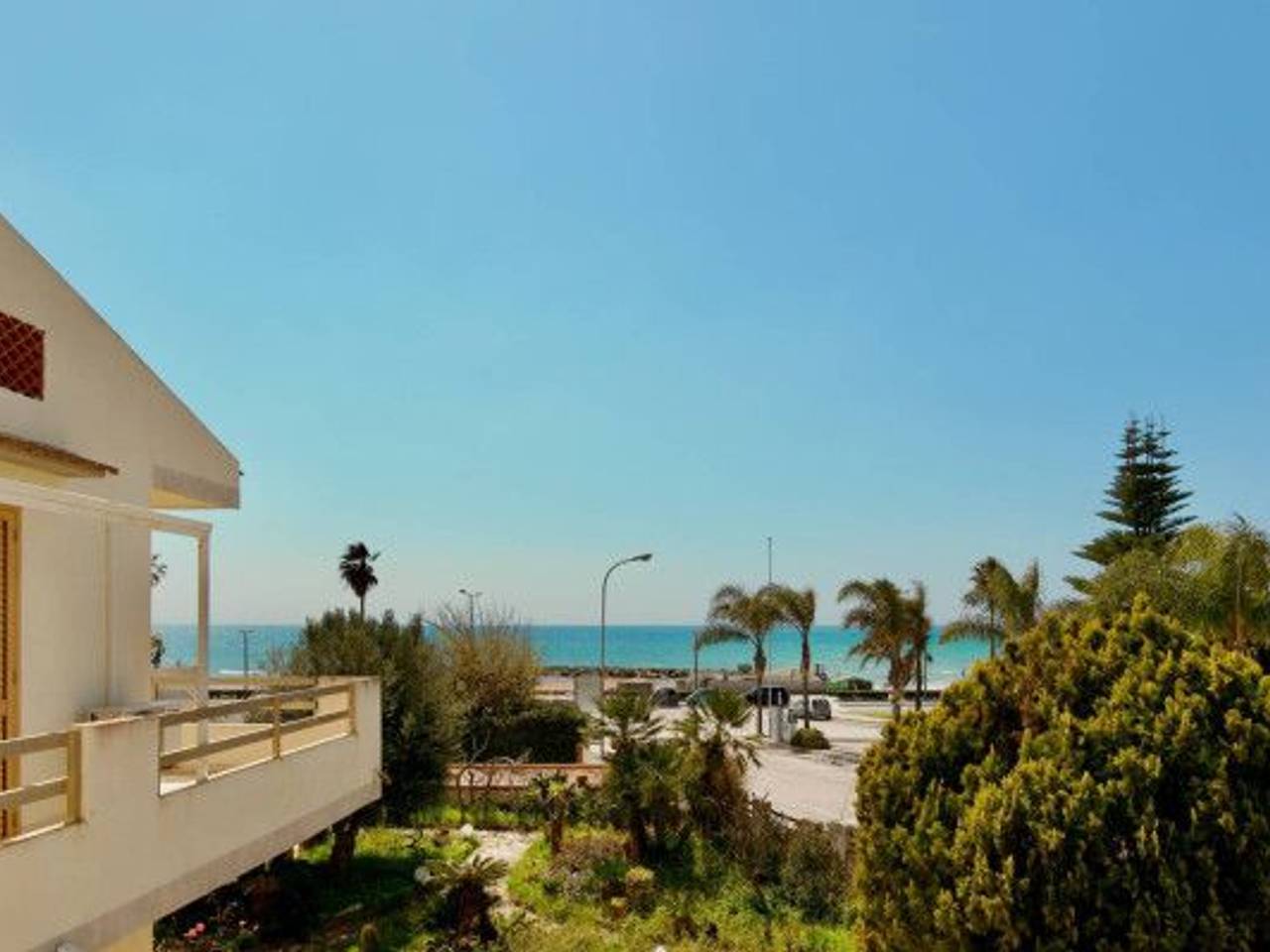 casa indipendente in vendita a Ragusa in zona Marina