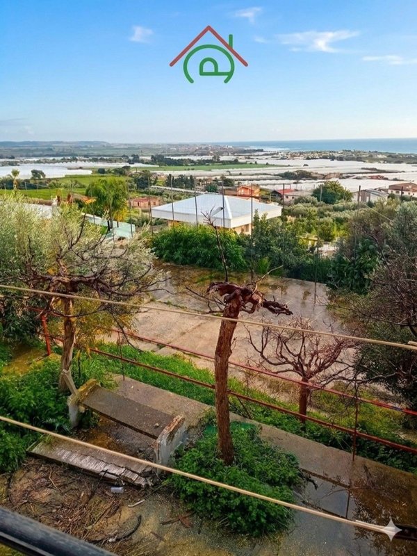 appartamento in vendita a Ragusa in zona Marina