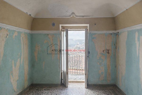 casa indipendente in vendita a Ragusa in zona Ibla