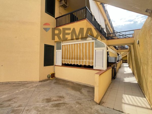 casa indipendente in vendita a Ragusa in zona Marina