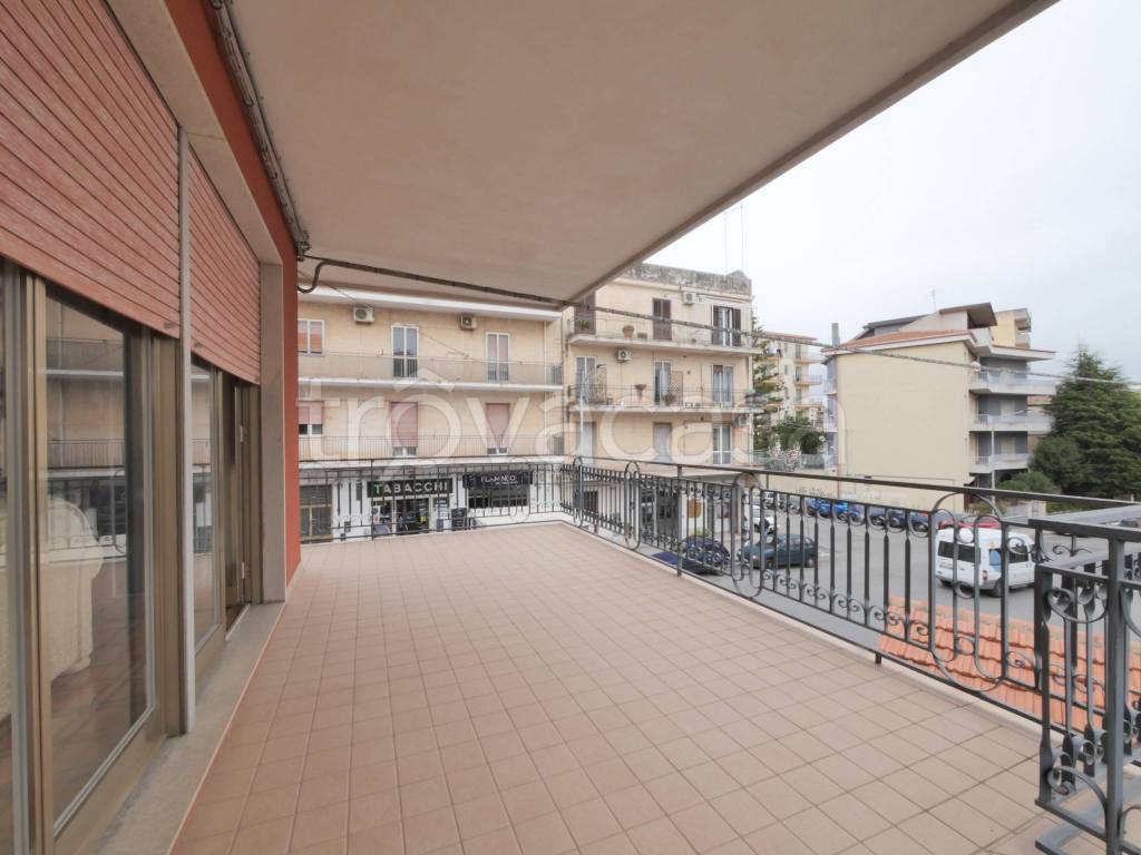 appartamento in vendita a Ragusa in zona Ragusa Centro