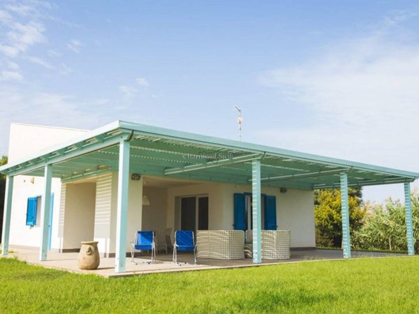 casa indipendente in vendita a Ragusa in zona Marina