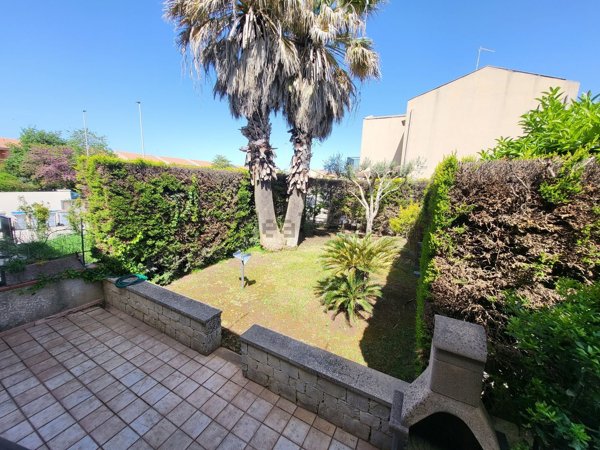 casa indipendente in vendita a Ragusa