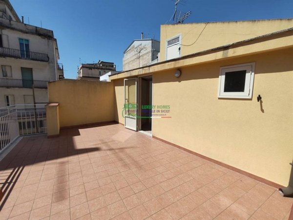 casa indipendente in vendita a Ragusa in zona Ibla